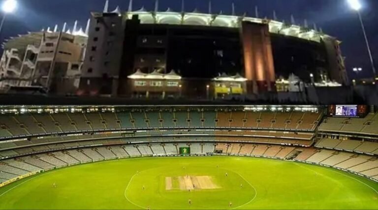 criket-stadium-light